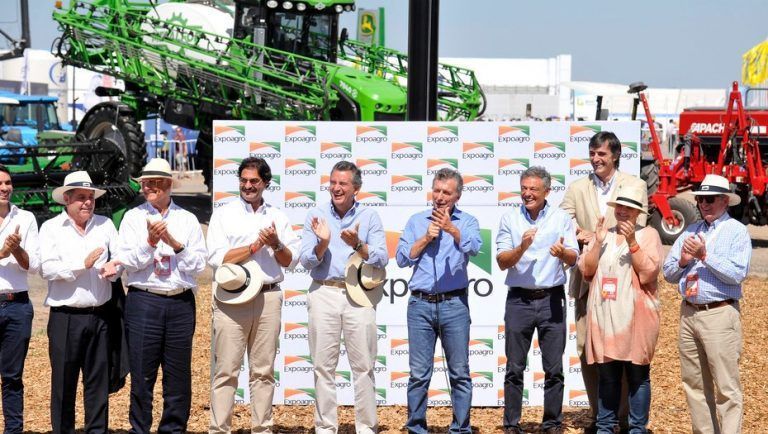 Macri anunció la eliminación del registro de Operadores de Granos en Expoagro.