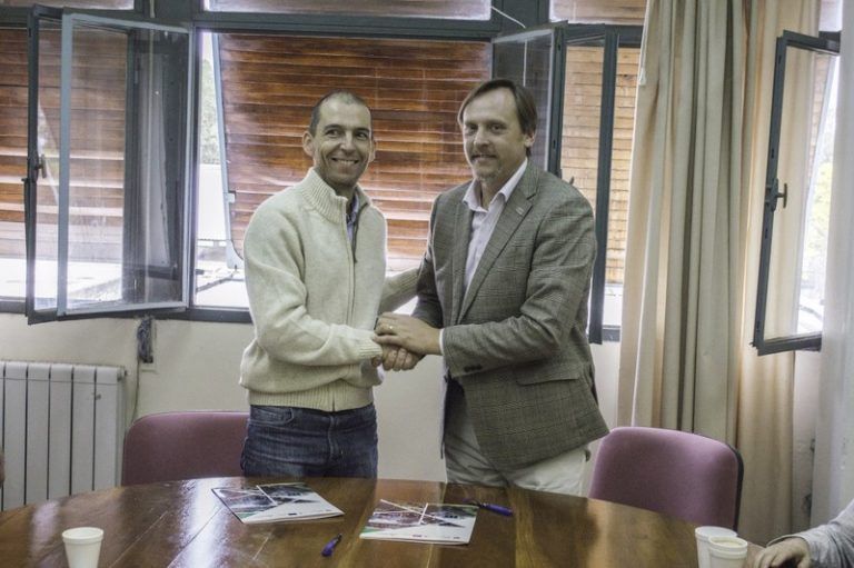 Cs Agropecuarias de UNC y Rural de Jesús María firman convenio para capacitar productores.