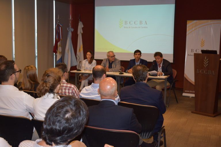 BCCBA: Presentaron el Libro Cadena de Valor del Garbanzo.