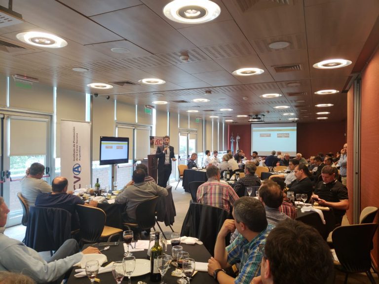 Jornadas Granaderas: La Incertidumbre gana espacio en la Ganadería