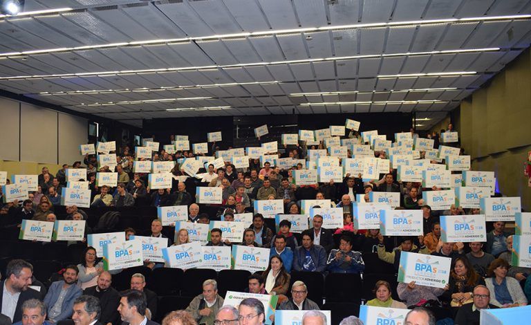 Entregaron beneficios a productores hortícolas que realizan BPA