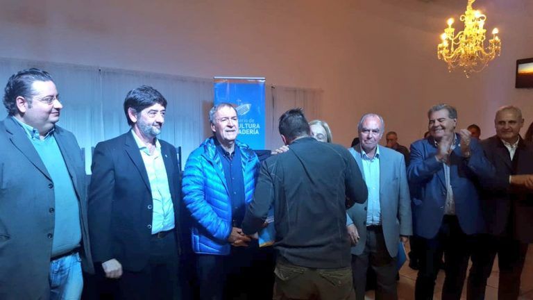 Schiaretti anunció importante Obra para  Jesús María y entregó BPA