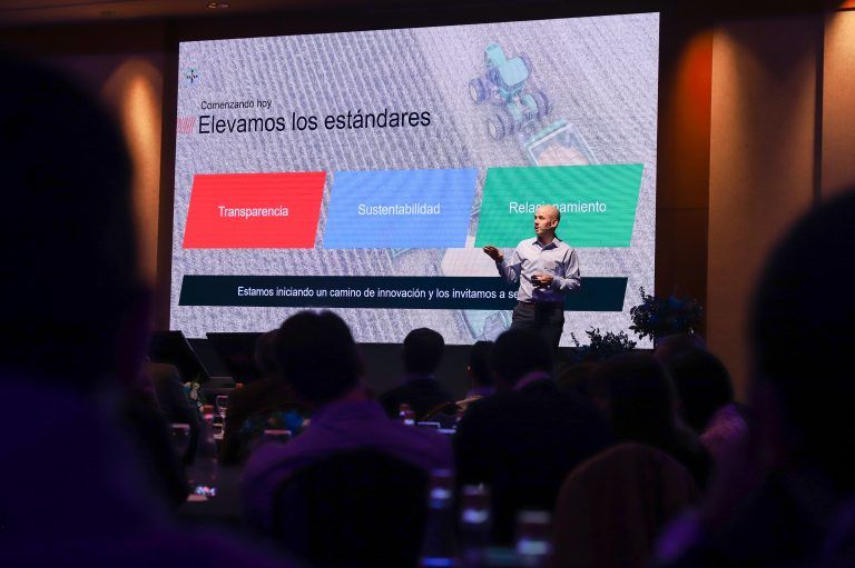 En 2020 la producción de semillas de Bayer estará certificada por Norma IRAM 14.130