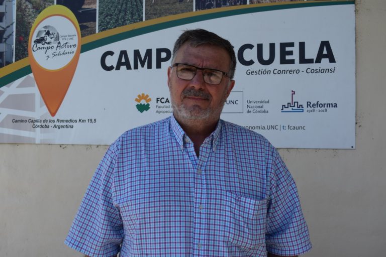 Jorge Brunori participó en Jornada de Cría Porcina en Campo Escuela de FCA