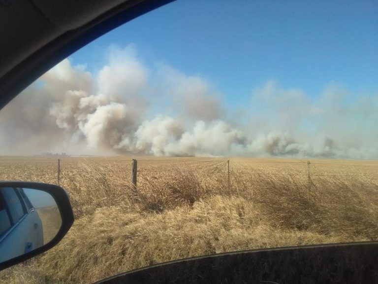 Investigan un incendio en el campo del presidente de la Rural de Río IV