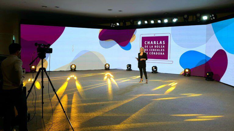 BCCBA: Con el cambio como eje, arrancaron las charlas de la Bolsa