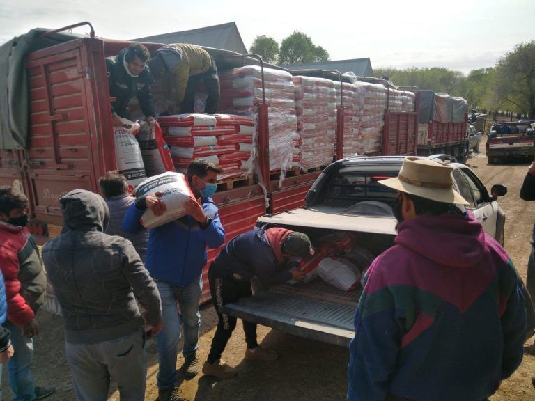 Distribuyen ayuda entre productores de Pampa de Olaen