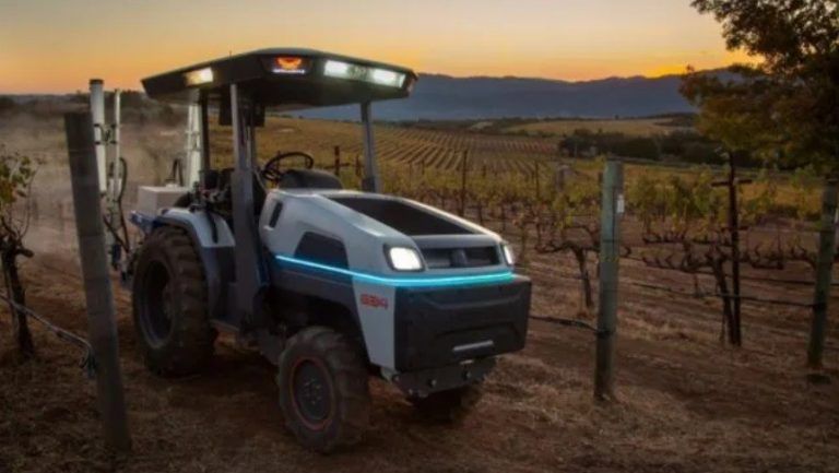 La multinacional CNH Industrial invierte en un fabricante de tractores eléctricos