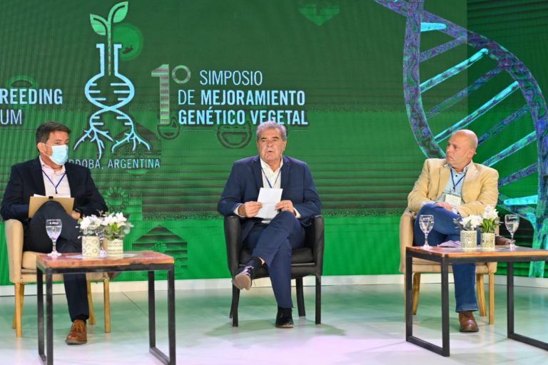 Comenzó el 1° Simposio Internacional de Mejoramiento Genético Vegetal