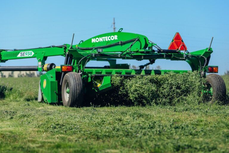 Industrias Montecor presenta la Segadora acondicionadora SE938