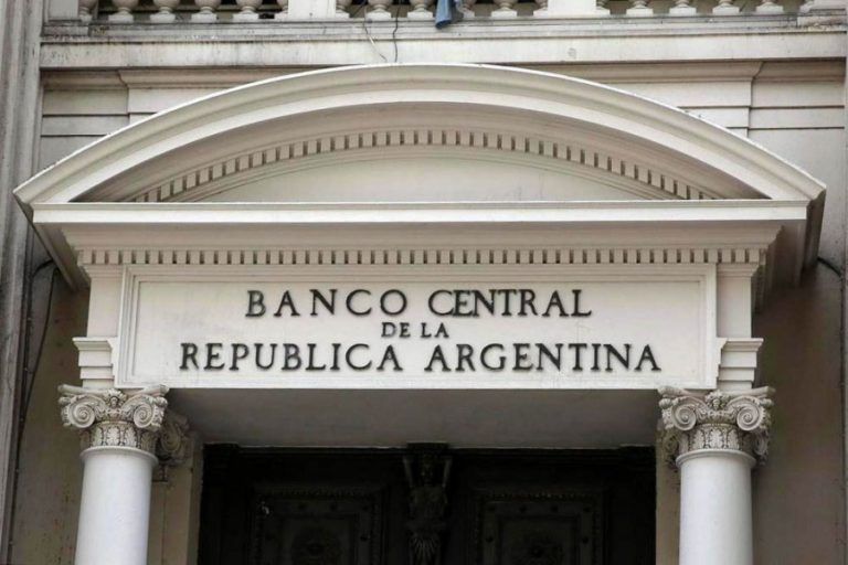 Bolsas de Cereales criticaron con fuerza una medida del Banco Central