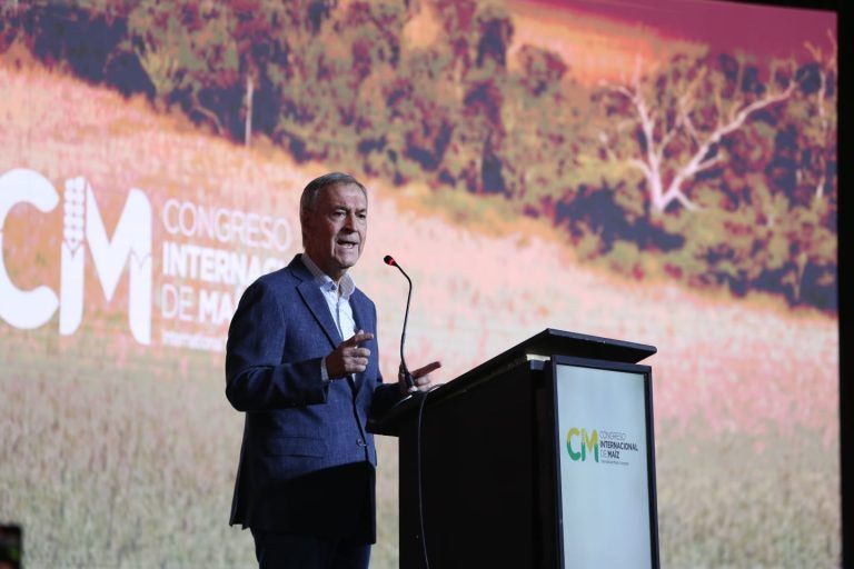 Con una multitudinaria asistencia se inauguró el 1° Congreso Internacional de Maíz