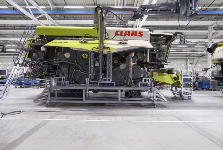 La planta de cosechadoras más moderna del mundo aumentó su velocidad de producción