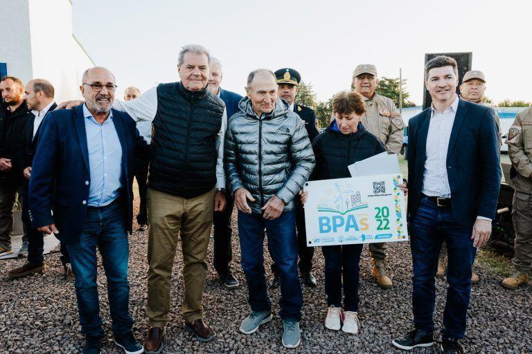 Entrega de aportes a productores y Patrullas Rurales en el sur