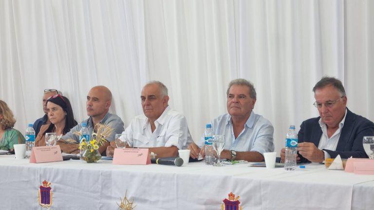 Sergio Busso encabezó la 9° Mesa Nacional del Trigo en Leones