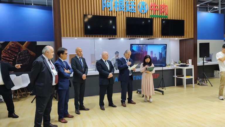 Carne argentina: comenzó la Sial China con un excelente interés de compradores