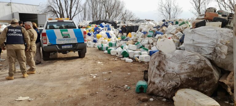 Fitosanitarios: Clausuran predio destinado al acopio y procesamiento de envases vacíos