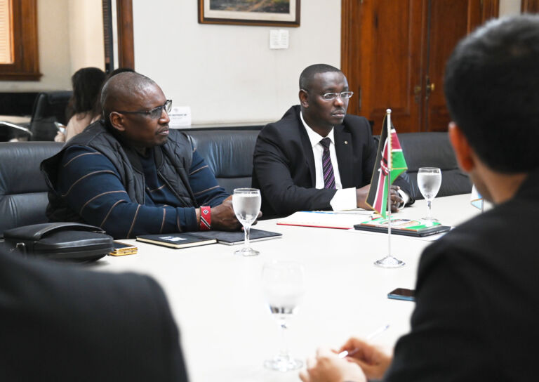 Delegación de Kenia interesados en desarrollos biotecnológicos argentinos