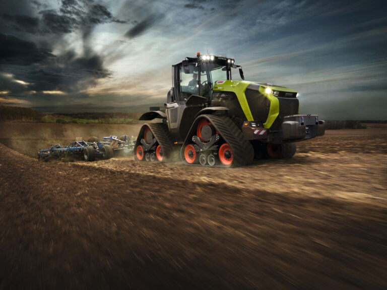 CLAAS XERION 12.650 TERRA TRAC es el tractor del año 2024
