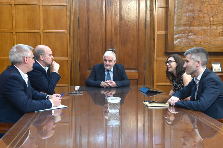 Vilella recibió a representantes del BID para analizar proyectos de inversión