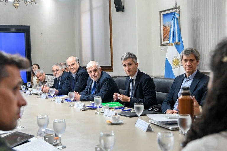 Achaparramiento del maíz, el tema que justificó el Comité de Crisis entre el gobierno y las entidades