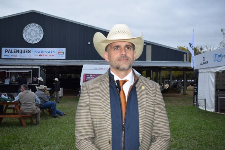 Kelvin Moreno: «La hacienda Brahman expuesta en Corrientes tiene un alto valor genético»