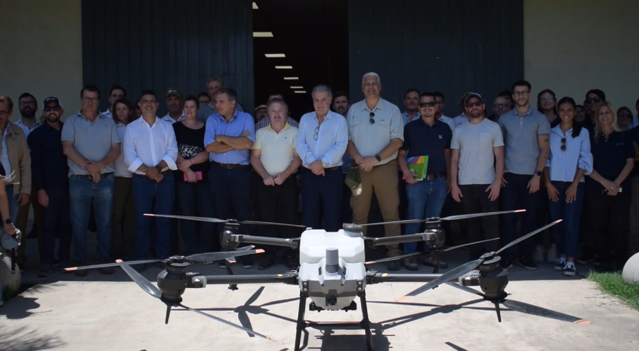 Debatieron en Córdoba el alcance en el uso de VANTs para aplicación agrícola y sus normativas actuales
