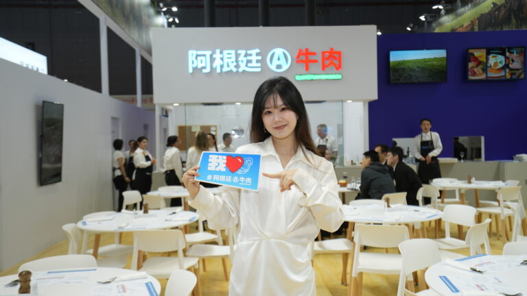 IPCVA en la CIIE: Influencers a los bifes en China