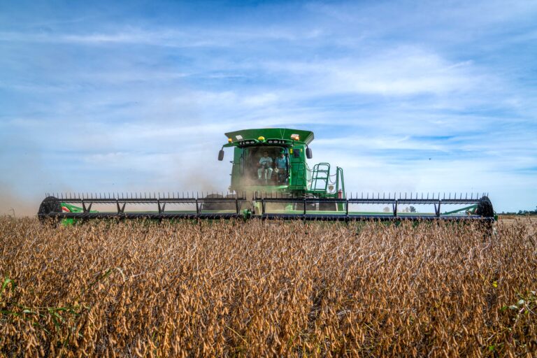 John Deere Argentina anunció una nueva reducción de precios en sus productos