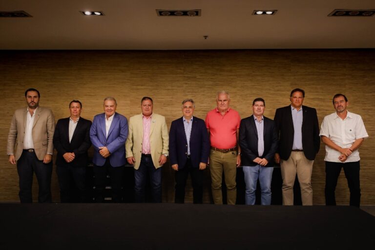 La Provincia definió con la Mesa de Enlace la posibilidad de diferir el vencimiento del Impuesto Inmobiliario Rural