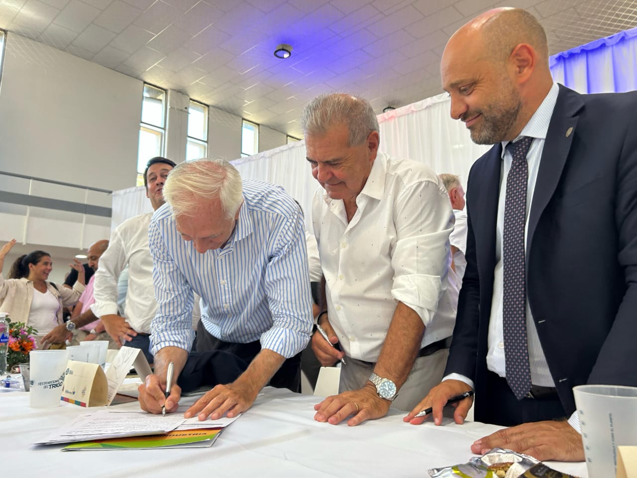 Con Coordinación de Sergio Busso, la 11a Mesa Triguera fijó agenda en Leones