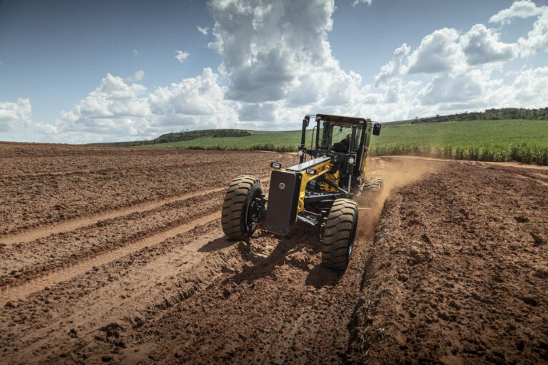 New Holland Construction se acerca al productor agrícola en Expoagro