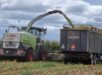 Innovación en Pampa de Pocho: presentarán tecnología de punta para el picado de forraje