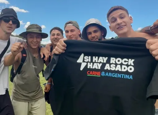 «¡Si hay rock, hay asado!»: La carne argentina conquistó a las nuevas generaciones en el Cosquín Rock 2026