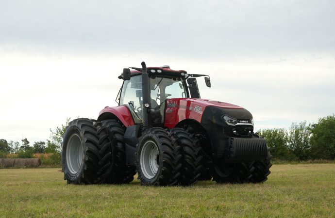 Potencia real y rendimiento total: Case IH presenta la evolución de los tractores Magnum en Expoagro