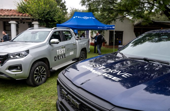 Stellantis revoluciona el corazón productivo del país: Pickups nacionales, y una ambiciosa meta industrial para 2026