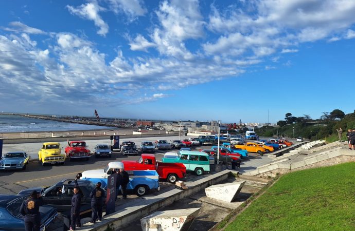 Tradición y vanguardia: El rally de clásicos que marcó el «Kilómetro Cero» para el sector agropecuario