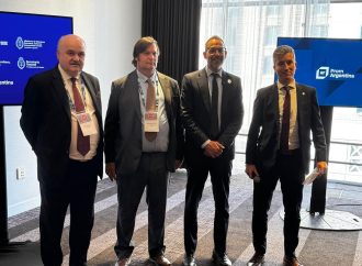 La carne argentina pisa fuerte en Filadelfia: exitoso debut de la misión comercial en Estados Unidos