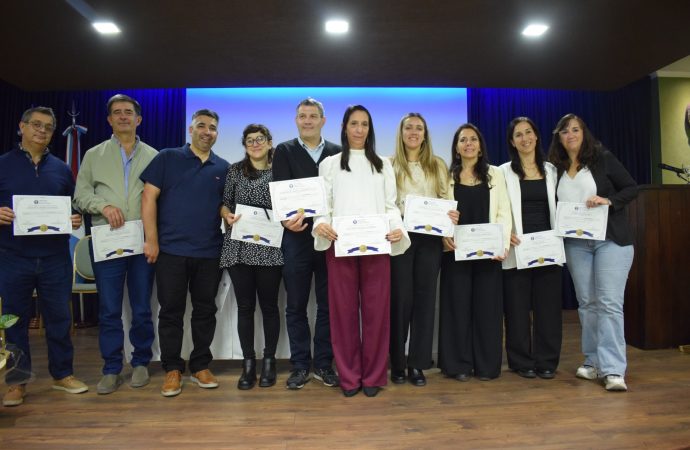 Natalia Elstner asumió por un nuevo período al frente del Colegio de Médicos Veterinarios de Córdoba