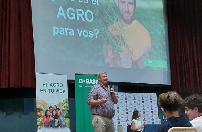 Del campo a las aulas: el programa que busca reconectar a los jóvenes con el origen de los alimentos