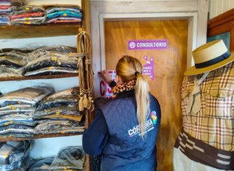 Clausuran dos comercios y secuestran 600 productos veterinarios ilegales en Punilla