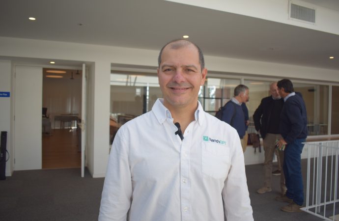 IA en el campo: Para el CEO de Ranch GPT «el productor que usa inteligencia artificial tiene una herramienta más para la eficiencia»