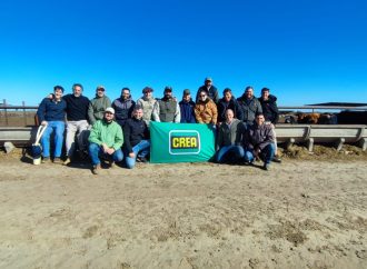 Gran cierre de la Jornada CREA: La Mesa Ganadera recorrió establecimientos ganaderos en Sacanta y La Francia
