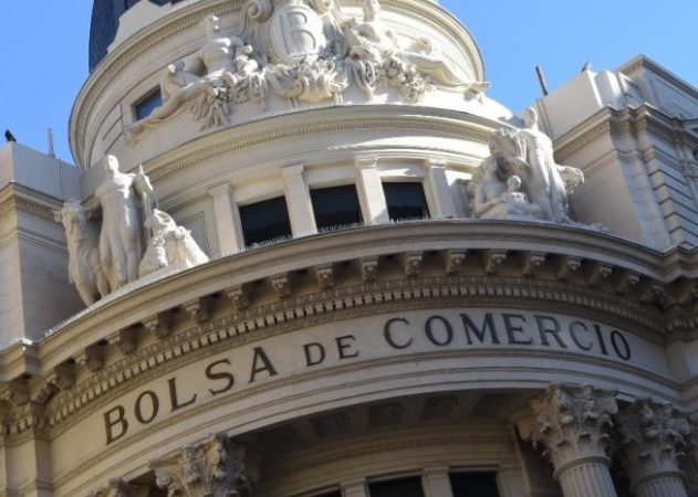 Sin la brújula de Chicago: ¿Cómo se movieron los granos en un lunes huérfano de referencia?