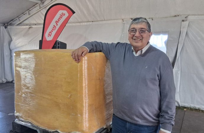 La Gesta solidaria en la Cuenca de Villa María: El desafío técnico y humano detrás del queso de mil kilos